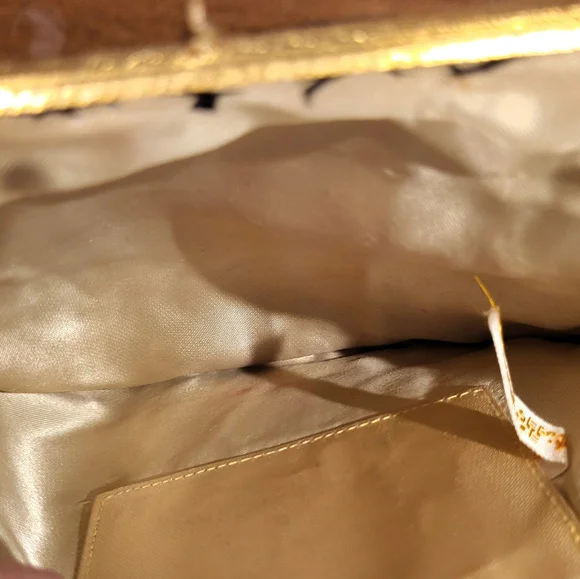 Vintage West Germany Embroidered Floral Purse With Gold Tone Chain Strap - Picture 5 of 9